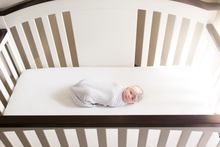 tiny baby beauty | { a newborn story } |  bartelso il newborn photographer